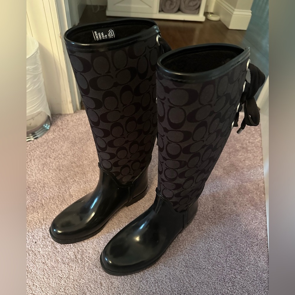 COACH Trustee Black Rubber Lace Up Knee High
Rain Boots